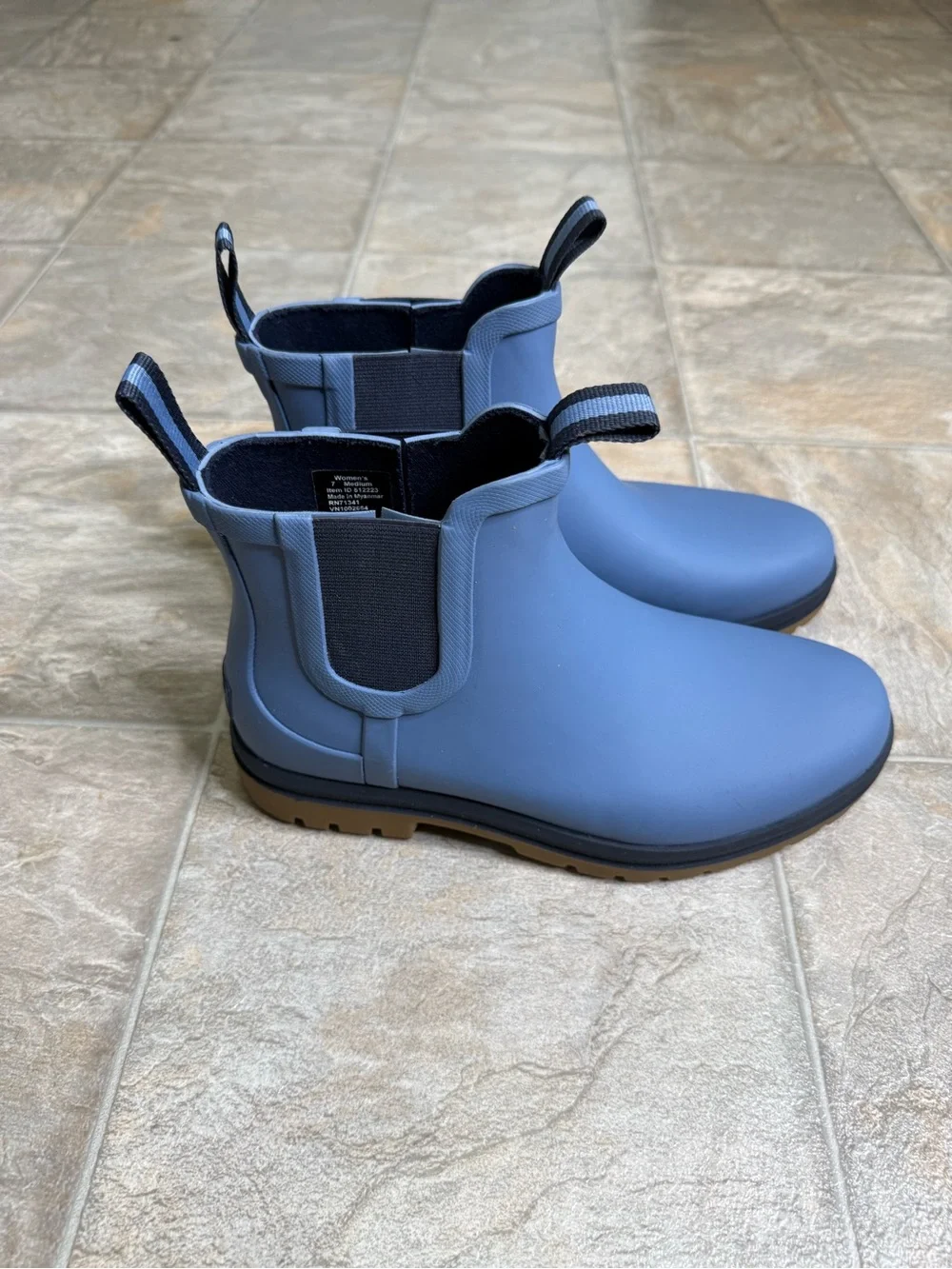 L.L. Bean Rugged Wellie Chelsea Rain Boot Women’s Shoe Size 7 Blue Preowned